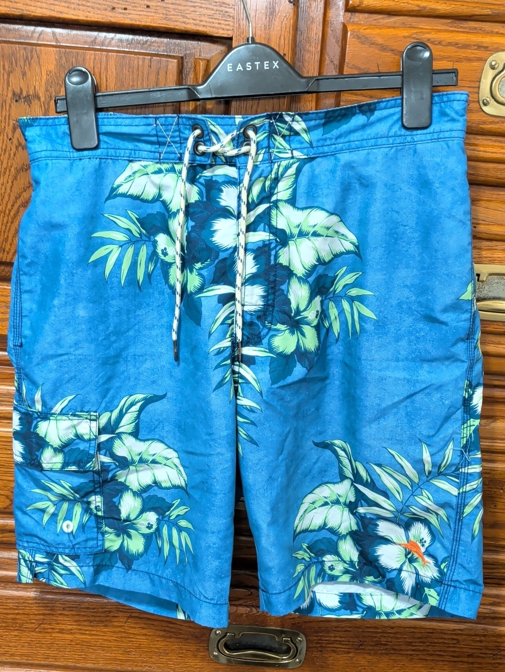 Men’s Tommy Bahama Tropical Blue Floral Swim Board Shorts with Drawstring